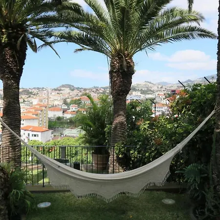 Villa In The Center Of With Private Pool Funchal (Madeira)